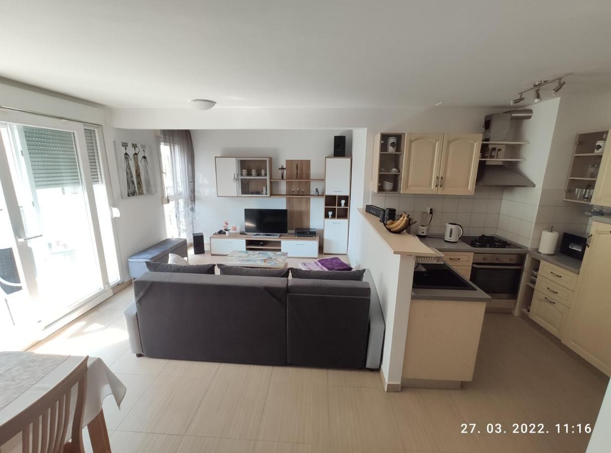 Апартаменты Apartman Antonela With Free Garage Parking Сплит Экстерьер фото
